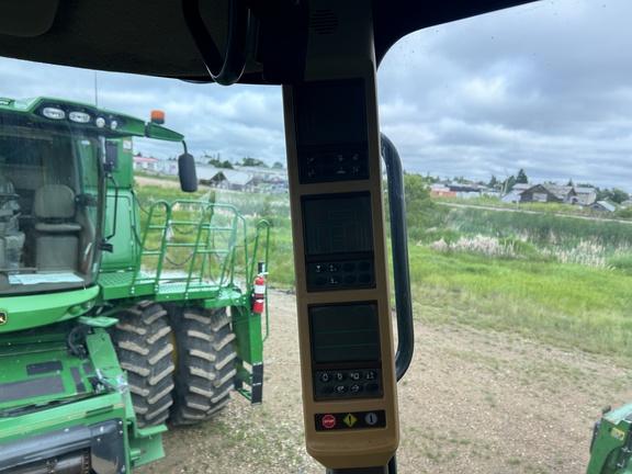 2009 John Deere 9870 STS Combine