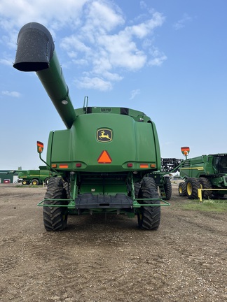 2009 John Deere 9770 STS Combine