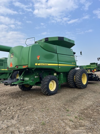 2009 John Deere 9770 STS Combine