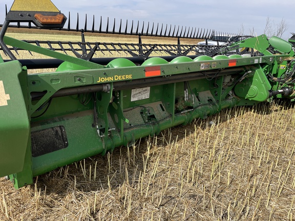 2022 John Deere RD40F Header Combine