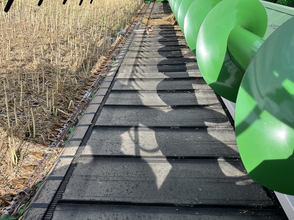 2021 John Deere RD40F Header Combine