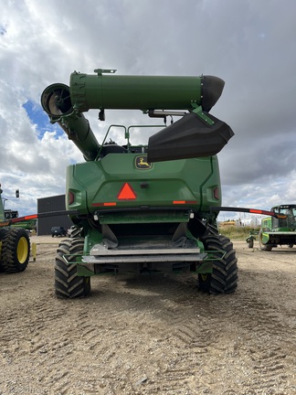 2023 John Deere X9 1000 Combine