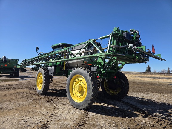 2015 John Deere R4045 Sprayer/High Clearance