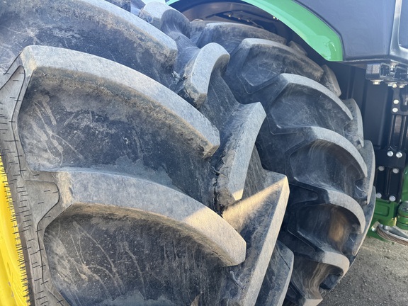 2025 John Deere 9R 640 Tractor 4WD