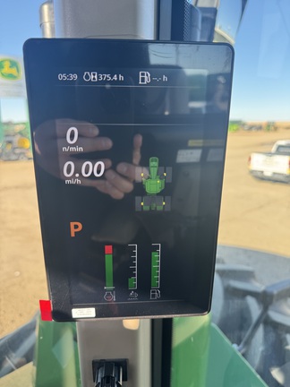 2025 John Deere 9R 640 Tractor 4WD