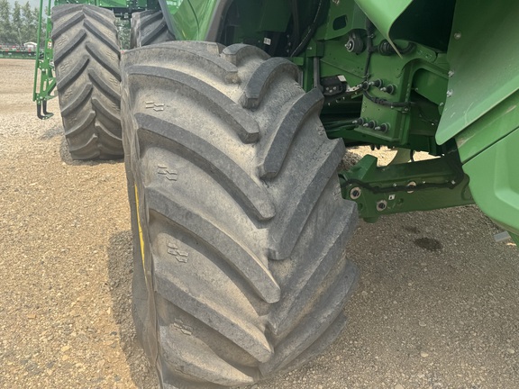 2024 John Deere X9 1000 Combine