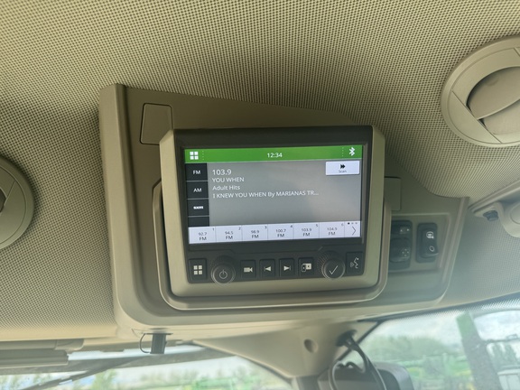 2024 John Deere X9 1000 Combine