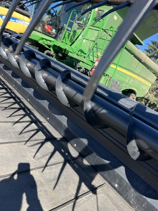 2012 MacDon FD70-40 Header Combine