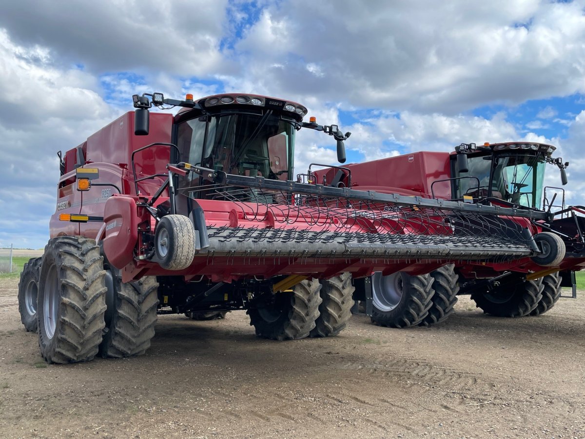 2023 Case 8250 Combine