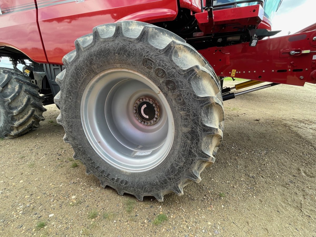 2023 Case 8250 Combine