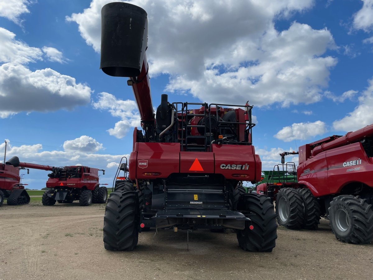 2022 Case 9250 Combine