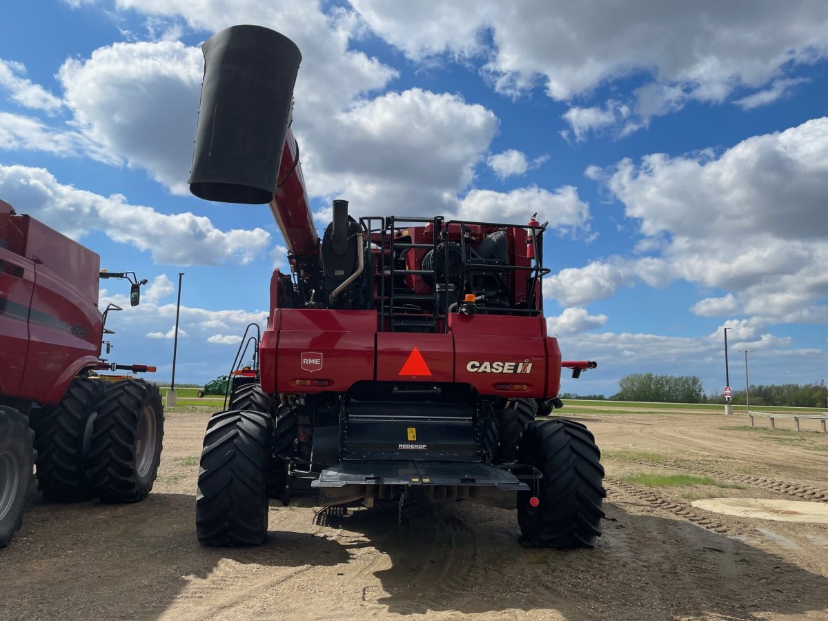 2022 Case 9250 Combine