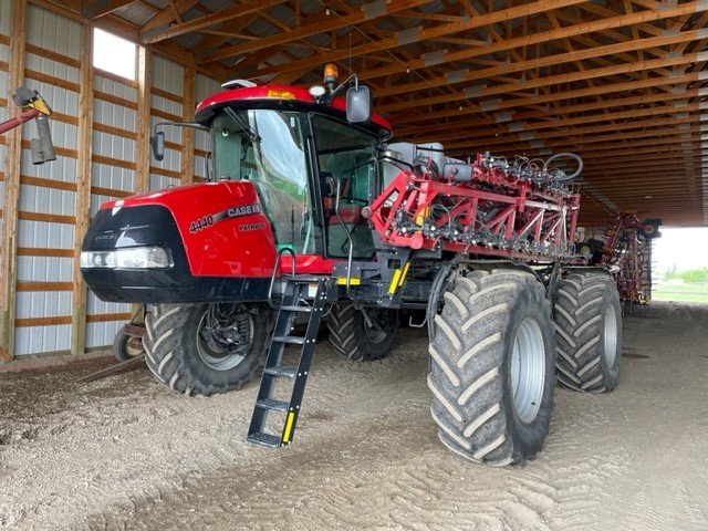 2018 Case 4440-120 Sprayer/High Clearance