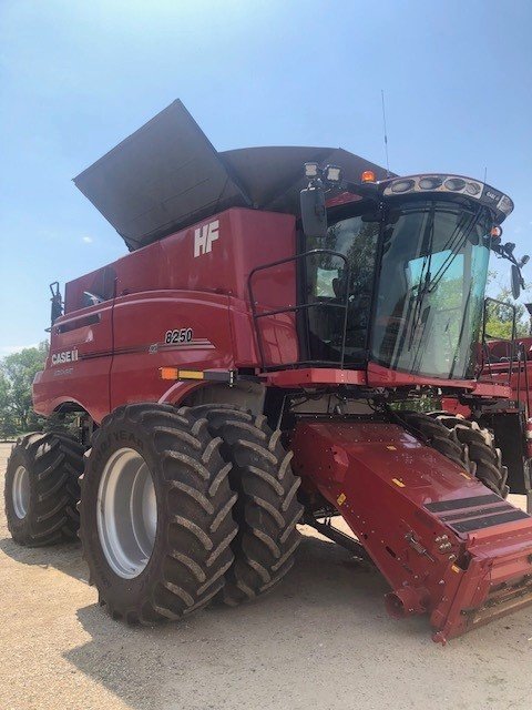 2020 Case 8250 Combine
