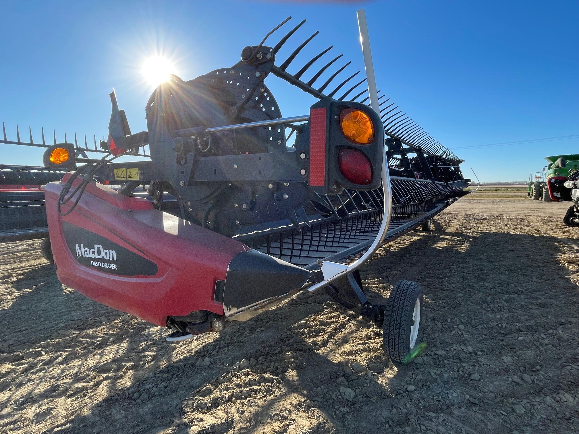 2014 MacDon D65-40 Header Combine