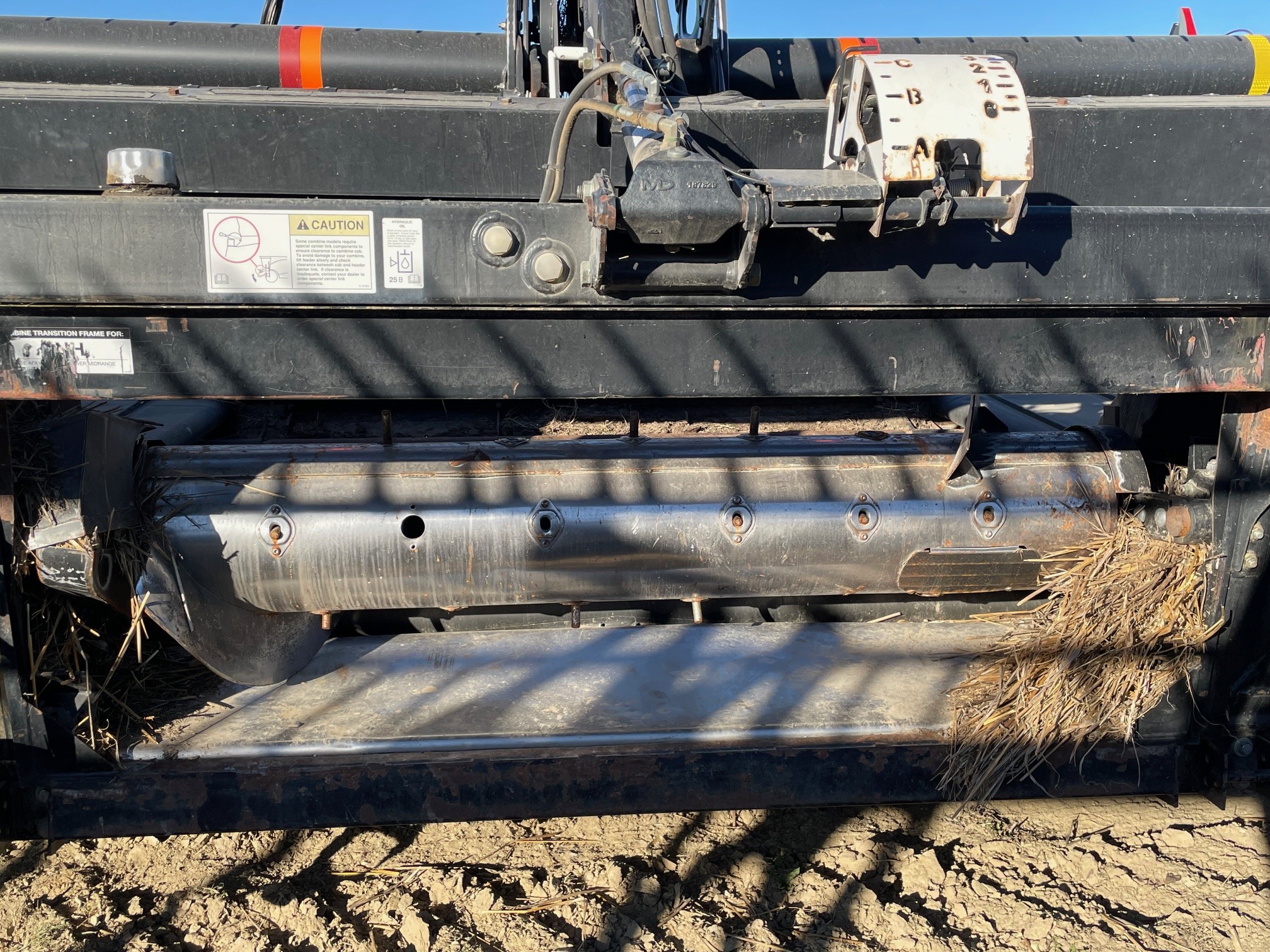 2009 MacDon 2152-40 Header Combine