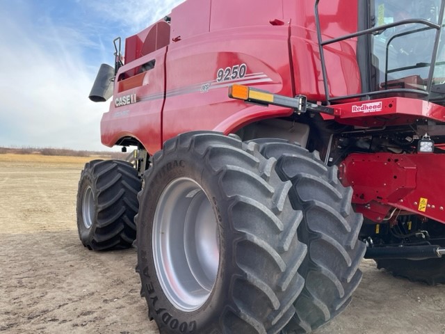 2023 Case 9250 Combine