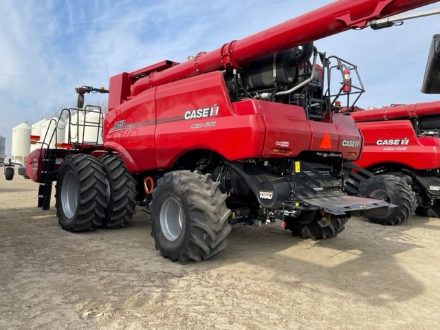 2023 Case 9250 Combine