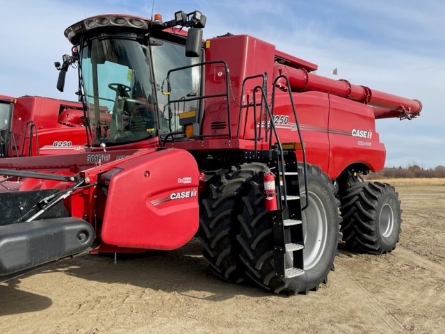 2023 Case 9250 Combine