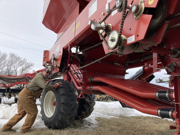 2013 Seed Master 100-15TXB Air Seeder