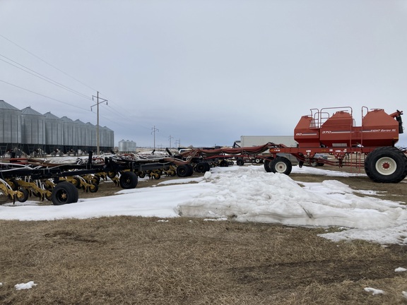 2013 Seed Master 100-15TXB Air Seeder