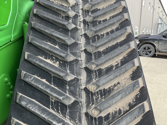 2023 John Deere 9RX 590 Tractor Rubber Track