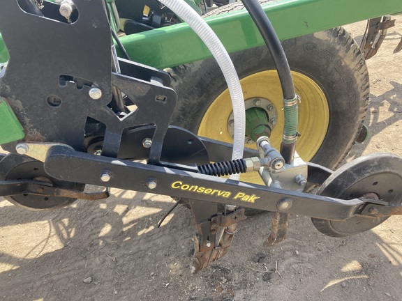 2012 John Deere 1870 Air Seeder