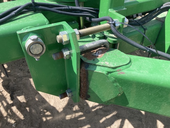 2012 John Deere 1870 Air Seeder