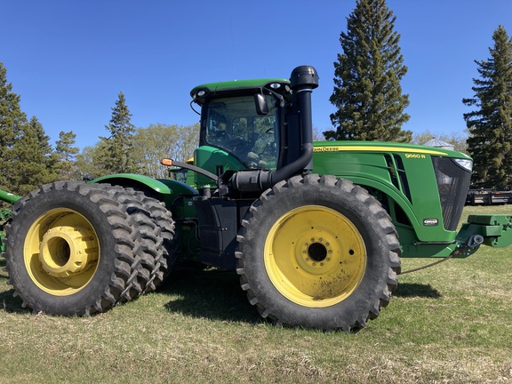 2013 John Deere 9560R Tractor 4WD