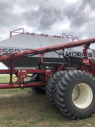 2015 Morris C2 Air Seeder