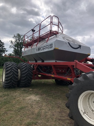 2015 Morris C2 Air Seeder