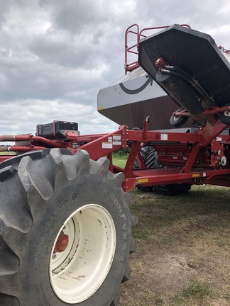 2015 Morris C2 Air Seeder