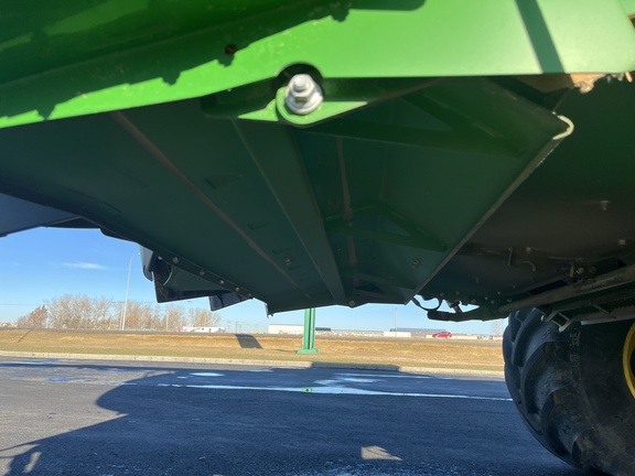 2024 John Deere X9 1100 Combine