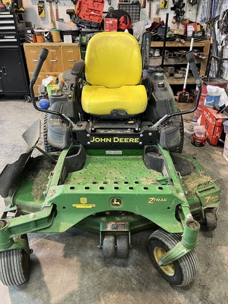 2016 John Deere Z930R Mower/Zero Turn