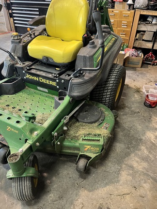 2016 John Deere Z930R Mower/Zero Turn