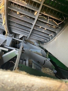 2016 John Deere S690 Combine