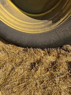 2016 John Deere S690 Combine