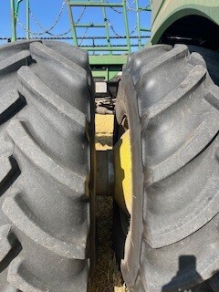 2016 John Deere S690 Combine