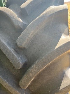 2016 John Deere S690 Combine