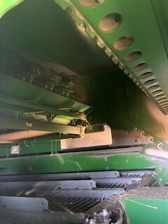 2016 John Deere S690 Combine