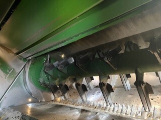 2016 John Deere S690 Combine