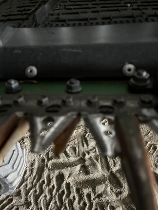 2022 John Deere HD35R Header Combine