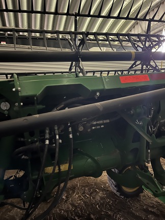 2022 John Deere HD35R Header Combine