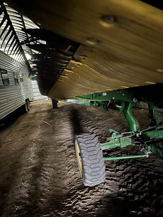 2022 John Deere HD35R Header Combine