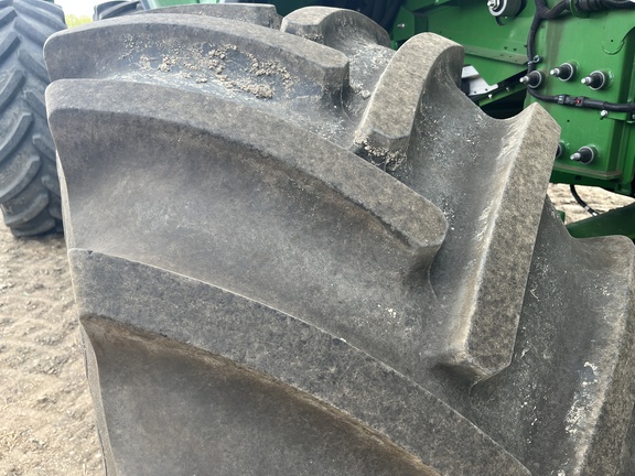 2025 John Deere X9 1100 Combine