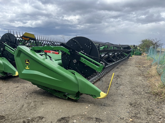 2025 John Deere HDF 50 Header Combine