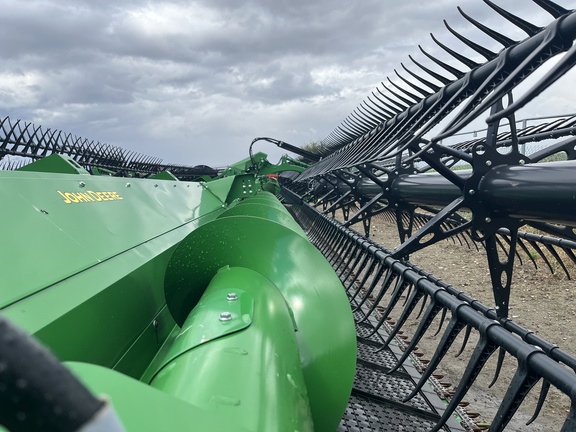 2025 John Deere HDF 50 Header Combine