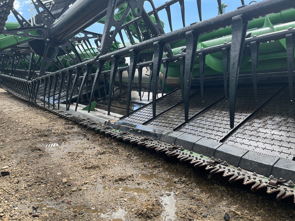 2025 John Deere HDF 50 Header Combine