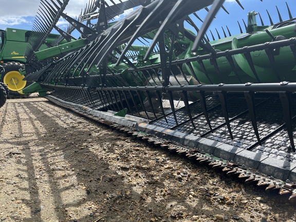 2025 John Deere HDF 50 Header Combine