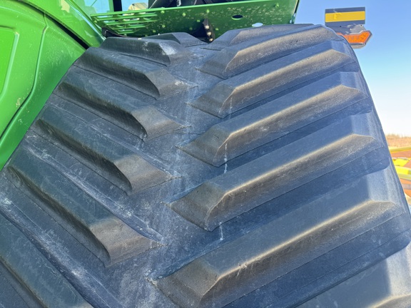 2025 John Deere 9RX 640 Tractor Rubber Track